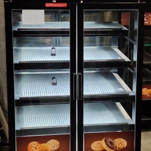 DRY DISPLAY CASE GLASS DOOR SHELVING LED LIGHTS ON CASTERS